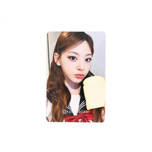 Load image into Gallery viewer, STAYC &#39;S&#39; Makestar Lucky Draw Benefit Photocard
