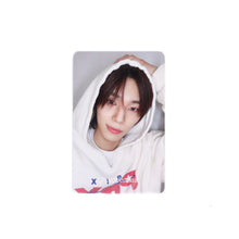 Load image into Gallery viewer, NEXZ &#39;O-RLY?&#39; Apple Music POB Benefit Photocard
