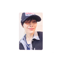 Load image into Gallery viewer, Stray Kids &#39;DominATE Japan Stadium&#39; Official MD Benefit Photocard

