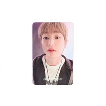 Load image into Gallery viewer, SHINee &#39;Poet | Artist&#39; Apple Music POB Benefit Photocard
