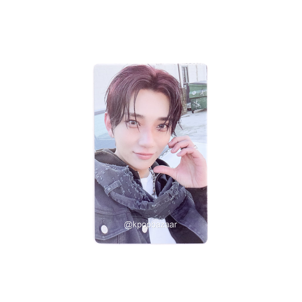SEVENTEEN 'HAPPY BURSTDAY' Weverse POB Benefit Photocard