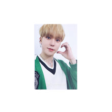 Load image into Gallery viewer, ATEEZ &#39;Zero: Fever Epilogue&#39; Official Album Photocard
