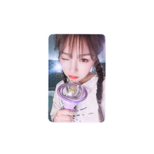 Load image into Gallery viewer, Kep1er Official Light Stick Ver.2 Withmuu POB Benefit Photocard
