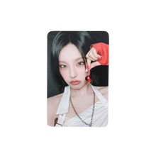Load image into Gallery viewer, ITZY &#39;Girls Will Be Girls&#39; Soundwave POB Benefit Photocard
