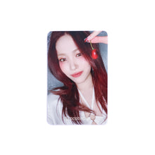 Load image into Gallery viewer, ITZY &#39;Girls Will Be Girls&#39; Soundwave POB Benefit Photocard
