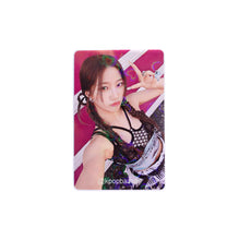 Load image into Gallery viewer, LE SSERAFIM &#39;DIFFERENT&#39; Weverse Japan POB Benefit Photocard
