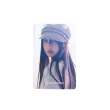 Load image into Gallery viewer, ILLIT &#39;bomb&#39; Apple Music POB Benefit Photocard
