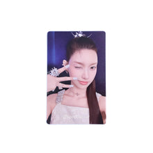 Load image into Gallery viewer, ILLIT &#39;bomb&#39; Weverse POB Benefit Photocard
