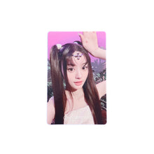 Load image into Gallery viewer, ILLIT &#39;bomb&#39; Weverse POB Benefit Photocard
