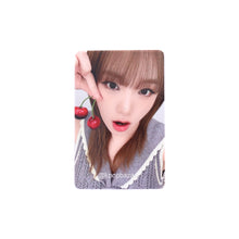 Load image into Gallery viewer, YENA &#39;Blooming Wings&#39; Apple Music POB Benefit Photocard
