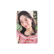 Load image into Gallery viewer, ITZY 'JYP JAPAN POPUP STORE 2025' Official MD Benefit Photocard
