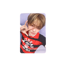 Load image into Gallery viewer, TWS 'play hard' Apple Music POB Benefit Photocard
