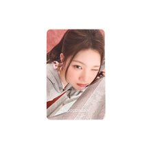 Load image into Gallery viewer, Hearts2Hearts 'FOCUS' Apple Music POB Benefit Photocard
