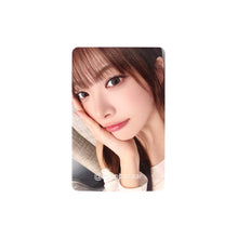 Load image into Gallery viewer, LE SSERAFIM 'SPAGHETTI' Apple Music Compact Ver. POB Benefit Photocard
