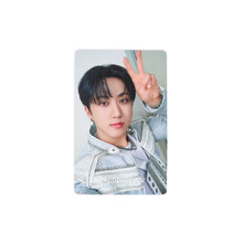 Load image into Gallery viewer, Stray Kids '5-Star Dome Tour 2023' Blu-Ray Japan Limited Edition Official Photocard
