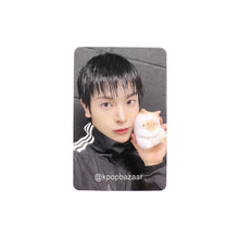 Load image into Gallery viewer, xikers 'HOUSE OF TRICKY : WRECKING THE HOUSE' Apple Music Keyring Ver. POB Benefit Photocard
