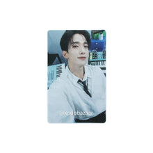 Load image into Gallery viewer, SEVENTEEN &#39;17 IS RIGHT HERE&#39; Weverse POB Benefit Photocard
