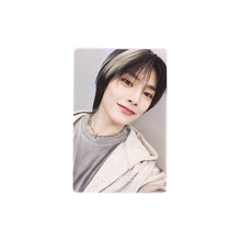 Load image into Gallery viewer, Stray Kids World Tour 'dominATE SEOUL' Blu-Ray/DVD POB Benefit Photocard
