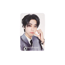 Load image into Gallery viewer, Stray Kids '合 (HOP)' Official Album Photocard
