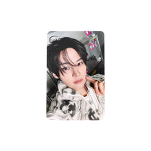 Load image into Gallery viewer, Stray Kids 2026 Season's Greetings 'Supper Club' Soundwave POB Benefit Photocard
