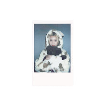 Load image into Gallery viewer, Hearts2Hearts 'Style' InterAsia Lucky Draw Round 2 Benefit Photocard
