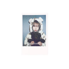 Load image into Gallery viewer, Hearts2Hearts 'Style' InterAsia Lucky Draw Round 2 Benefit Photocard
