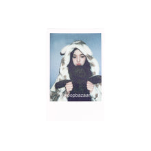 Load image into Gallery viewer, Hearts2Hearts 'Style' InterAsia Lucky Draw Round 2 Benefit Photocard
