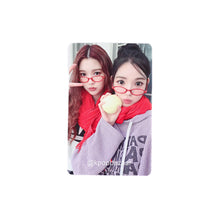 Load image into Gallery viewer, Hearts2Hearts 'Style' InterAsia Lucky Draw Round 3 Benefit Photocard
