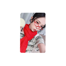 Load image into Gallery viewer, Hearts2Hearts 'Style' InterAsia Lucky Draw Round 3 Benefit Photocard

