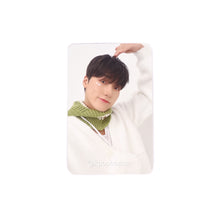 Load image into Gallery viewer, ATEEZ 'SNOWMAN FACTORY' Winter Special MD Soundwave POB Benefit Photocard
