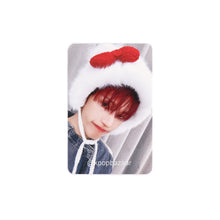 Load image into Gallery viewer, ATEEZ 'GOLDEN HOUR : Part.4' Makestar Lucky Draw Benefit Photocard
