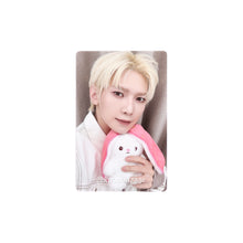Load image into Gallery viewer, ATEEZ 'GOLDEN HOUR : Part.4' TOKTOQ POCAALBUM Ver. POB Benefit Photocard
