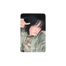 Load image into Gallery viewer, P1Harmony 'UNIQUE' Everline POB Benefit Photocard
