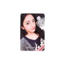 Load image into Gallery viewer, IVE Official Light Stick Ver.2 POB Benefit Photocard
