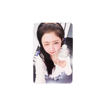 Load image into Gallery viewer, IVE Official Light Stick Ver.2 POB Benefit Photocard
