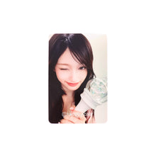 Load image into Gallery viewer, IVE Official Light Stick Ver.2 POB Benefit Photocard
