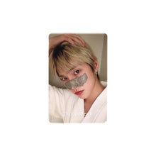 Load image into Gallery viewer, XngHan&amp;Xoul 'Glow' Apple Music POB Benefit Photocard
