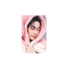 Load image into Gallery viewer, ATEEZ 'GOLDEN HOUR : Part.4' Makestar VC Round 3 Benefit Photocard
