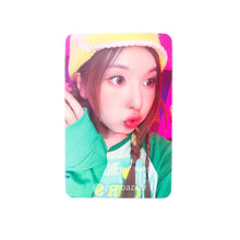 Load image into Gallery viewer, NMIXX &#39;expérgo&#39; Apple Music POB Benefit Photocard
