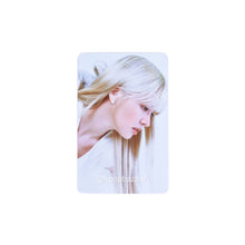 Load image into Gallery viewer, NMIXX 'Heavy Serenade' Apple Music Melody Box Ver. POB Benefit Photocard
