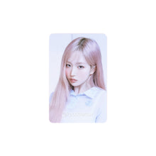Load image into Gallery viewer, NMIXX 'Heavy Serenade' Apple Music Melody Box Ver. POB Benefit Photocard
