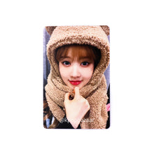 Load image into Gallery viewer, STAYC &#39;Teddy Bear&#39; Withmuu VC Round 2 Benefit Photocard
