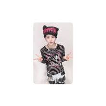 Load image into Gallery viewer, xikers 'ROUTE ZERO : The ORA' Apple Music POB Benefit Photocard
