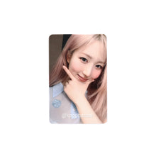 Load image into Gallery viewer, NMIXX 'Heavy Serenade' Soundwave POB Benefit Photocard
