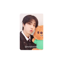 Load image into Gallery viewer, Stray Kids 'SKZOO EVERYWHERE ALL AROUND THE WORLD in SEOUL' Official Offline MD Benefit Photocard
