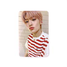 Load image into Gallery viewer, Stray Kids &#39;Maxident&#39; Starriver VC Round 2 Benefit Photocard
