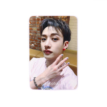 Load image into Gallery viewer, Stray Kids &#39;Maxident&#39; Starriver VC Round 2 Benefit Photocard
