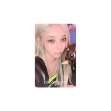 Load image into Gallery viewer, aespa 'LEMONADE' Everline Lucky Draw Benefit Photocard
