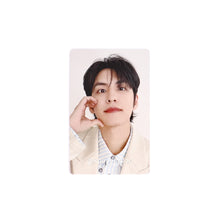 Load image into Gallery viewer, DAY6 'The DECADE' in JAPAN Official MD Benefit Photocard
