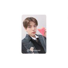 Load image into Gallery viewer, Stray Kids 'SKZOO EVERYWHERE ALL AROUND THE WORLD in SEOUL' Official Online MD Benefit Photocard
